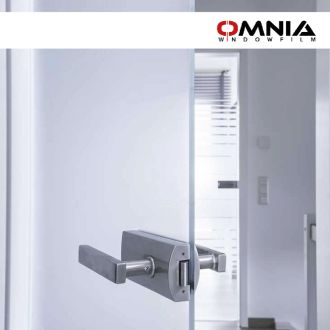 melkachtig wit effect raamfolie privacy kleedkamers badkamers,vergaderkamers behandelkamers